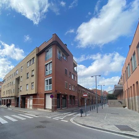 Piscina En Centro De Terrassa Leilighet Eksteriør bilde