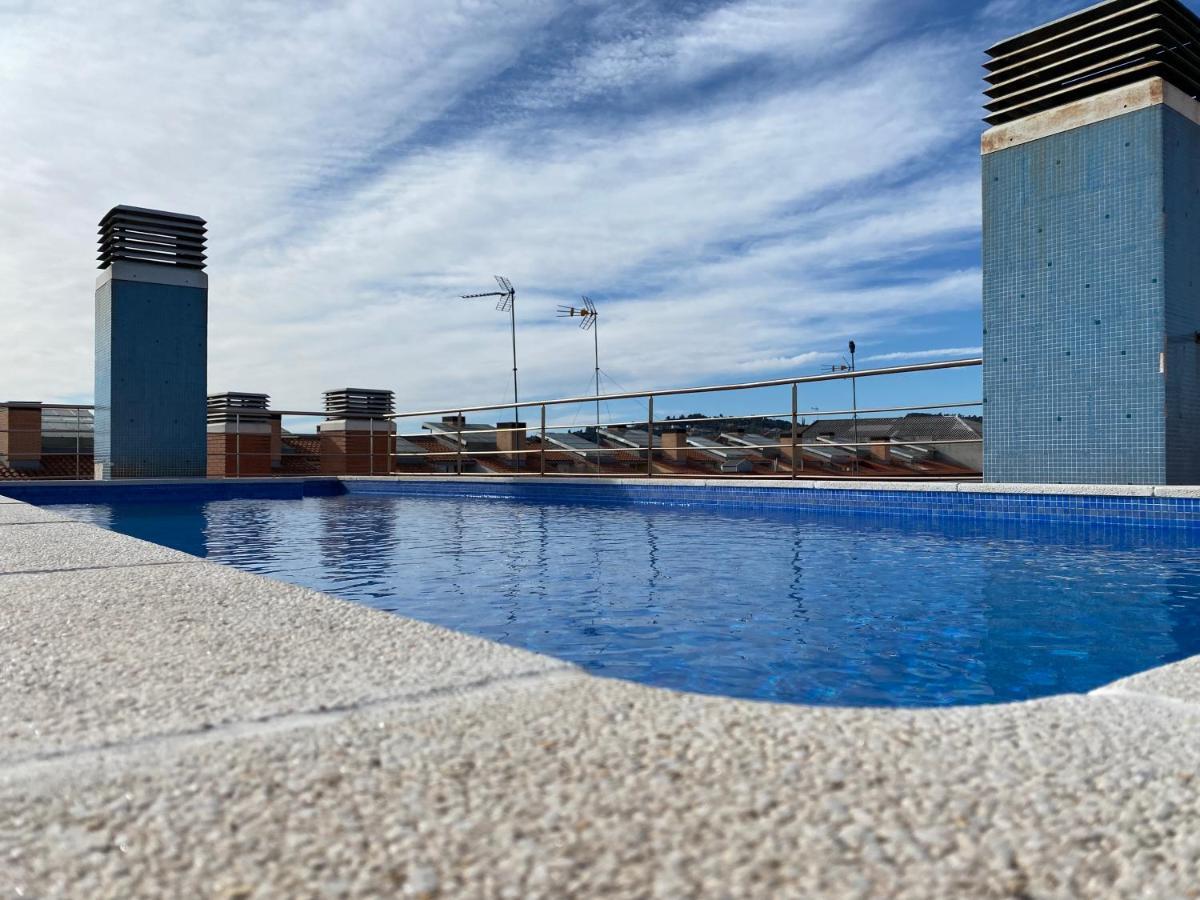 Piscina En Centro De Terrassa Leilighet Eksteriør bilde